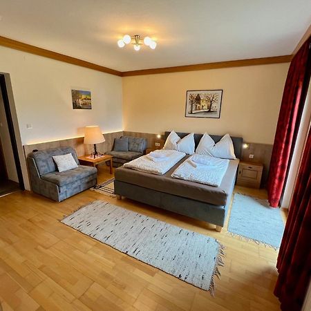 Gaestehaus Wallner Presseggen Luaran gambar
