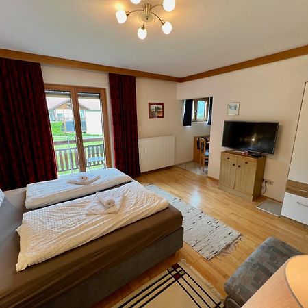 Gaestehaus Wallner Presseggen Luaran gambar