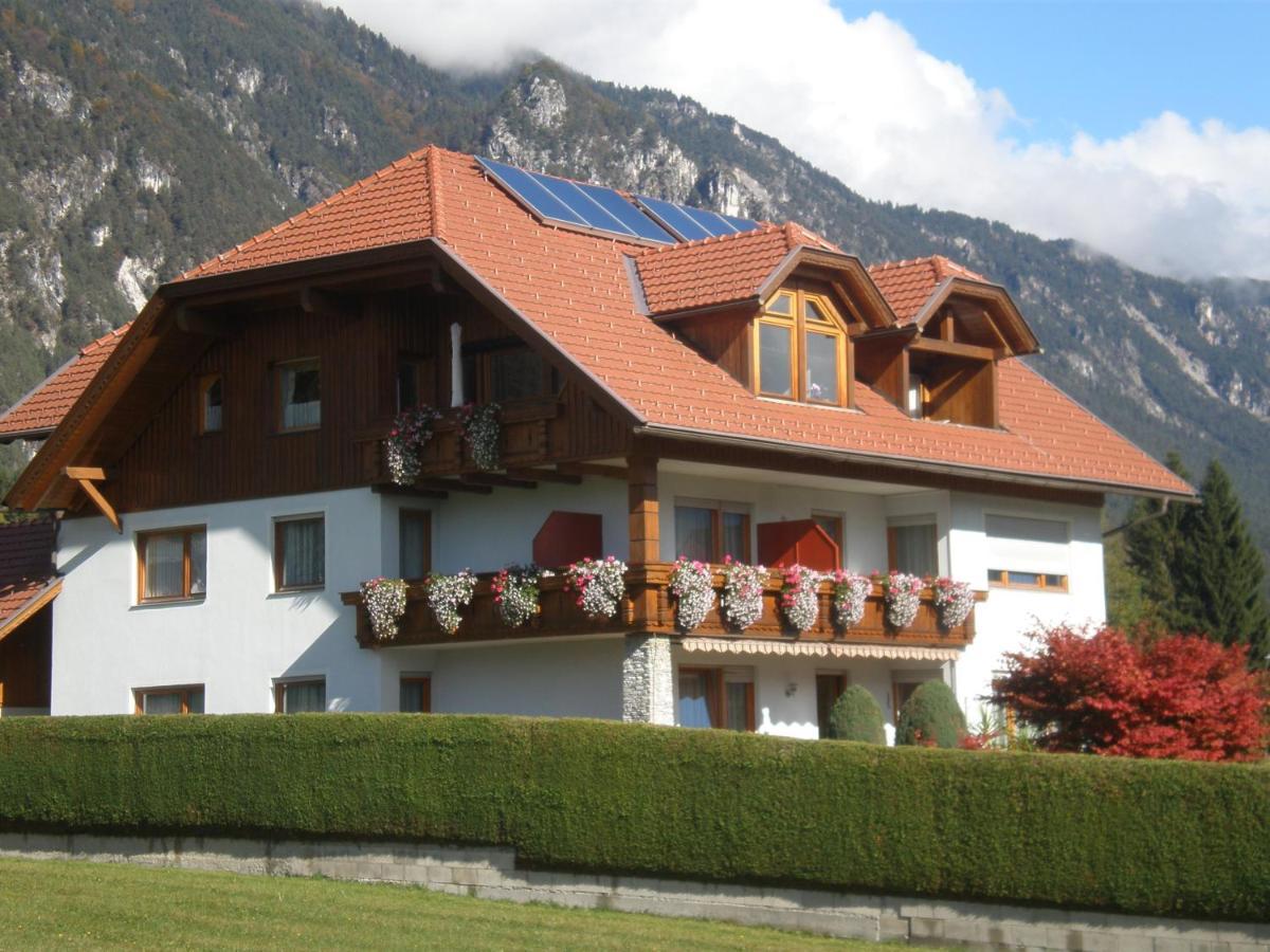Gaestehaus Wallner Presseggen Luaran gambar