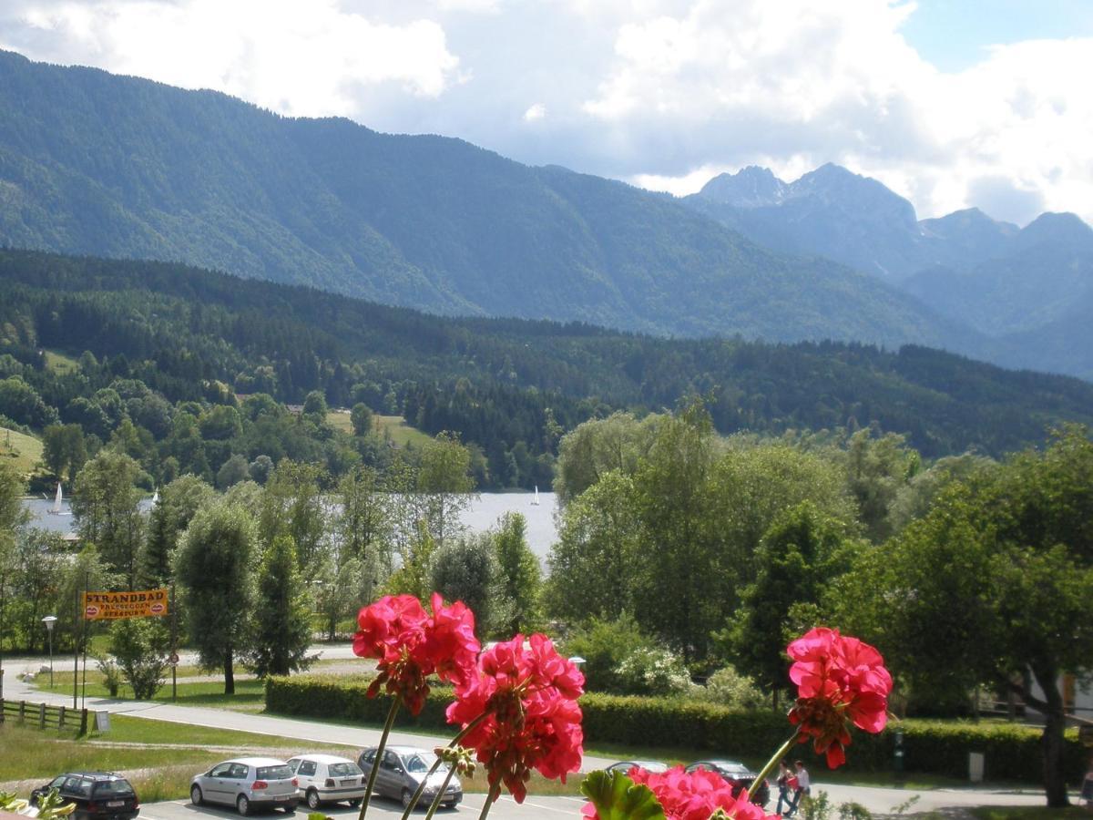 Gaestehaus Wallner Presseggen Luaran gambar