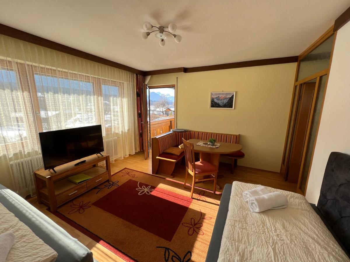 Gaestehaus Wallner Presseggen Luaran gambar