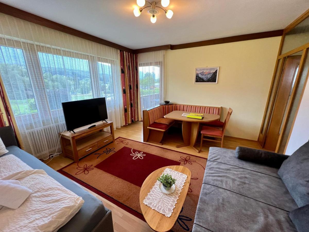 Gaestehaus Wallner Presseggen Luaran gambar