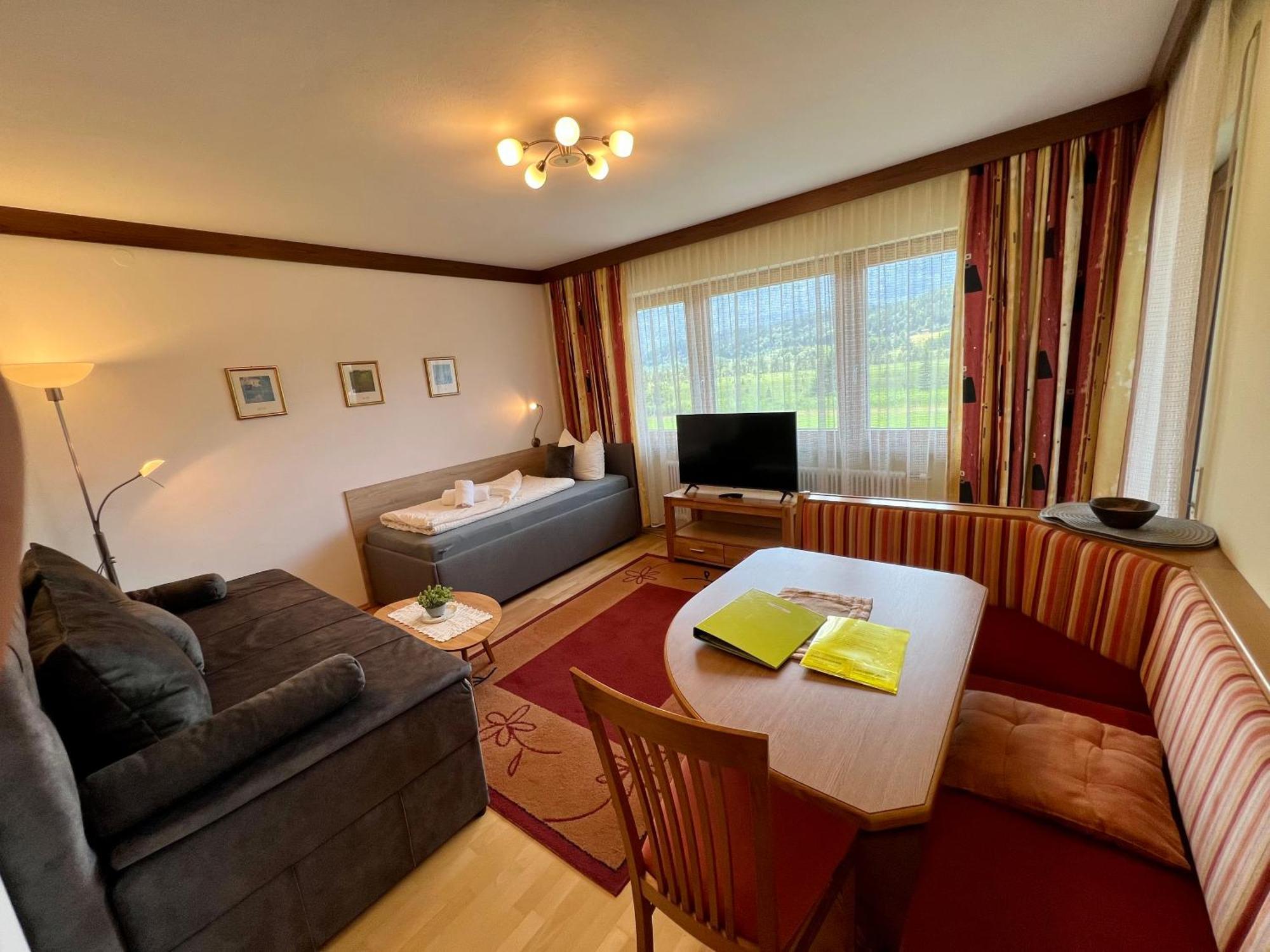 Gaestehaus Wallner Presseggen Luaran gambar