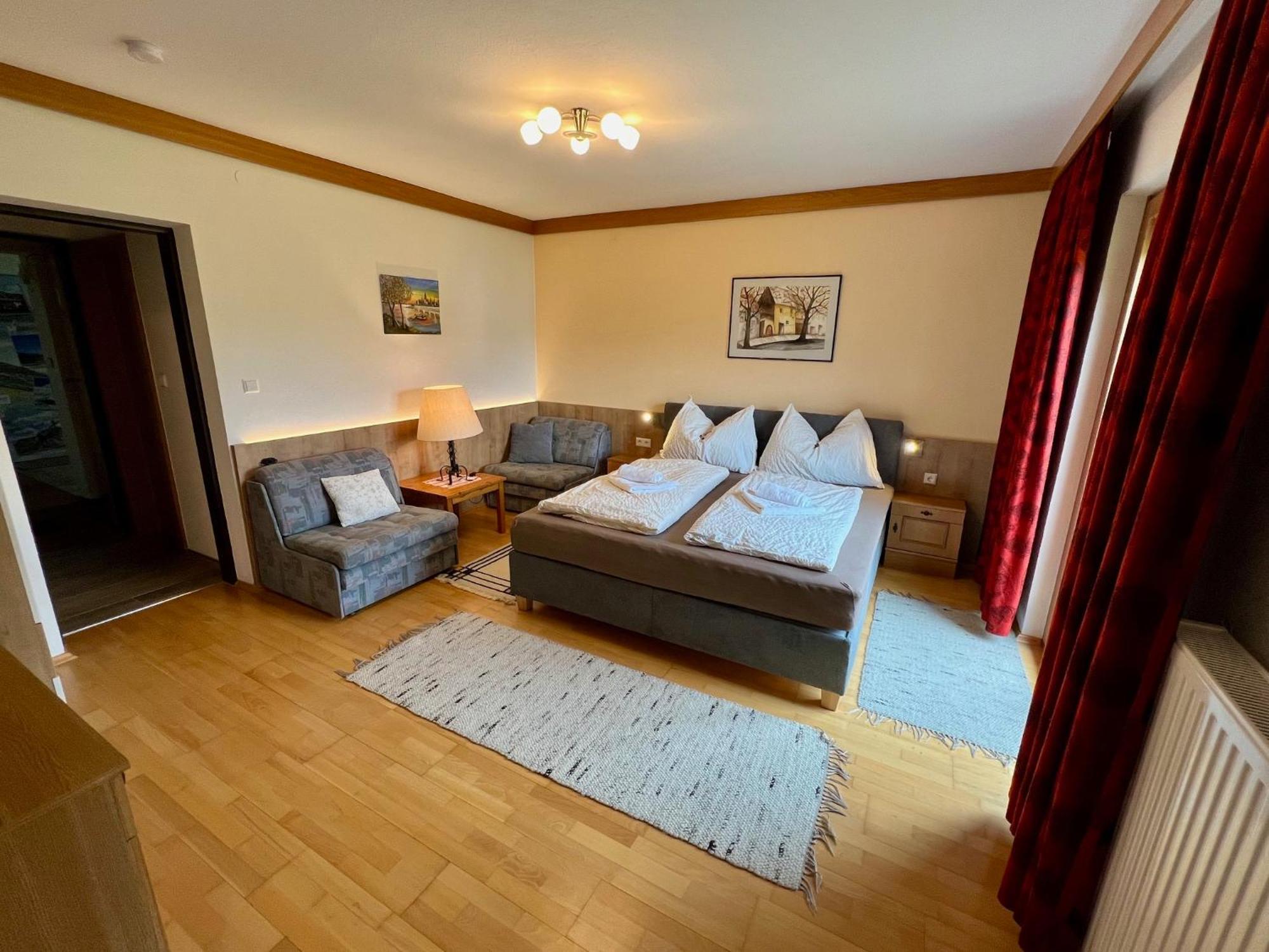 Gaestehaus Wallner Presseggen Luaran gambar